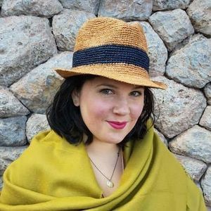 Meet your Posher, Anna